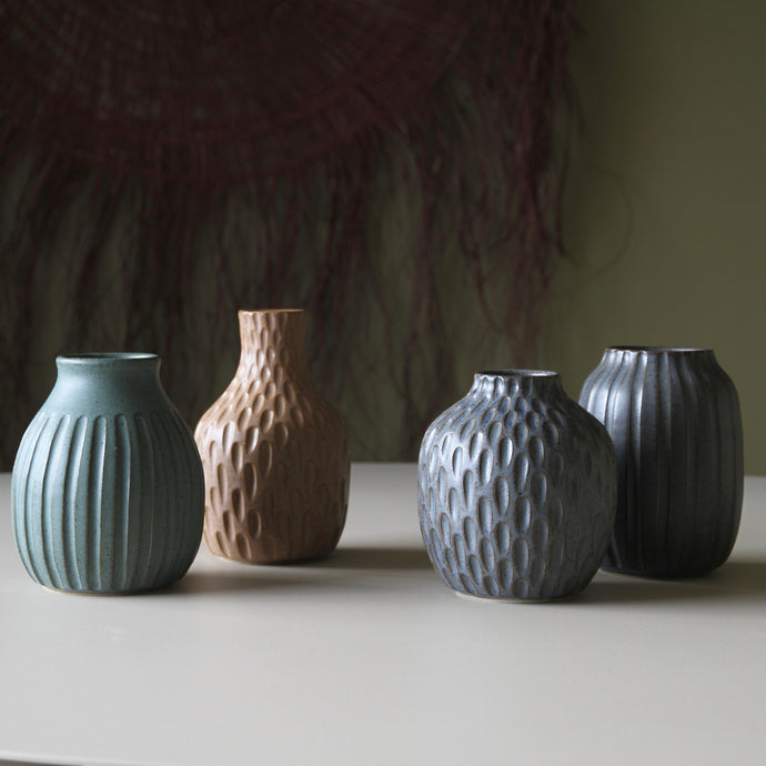 Vases, Medium assorted