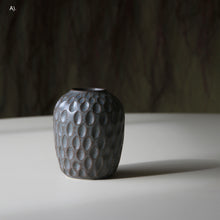 Vases, Small assorted