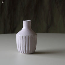 Vases, Small assorted