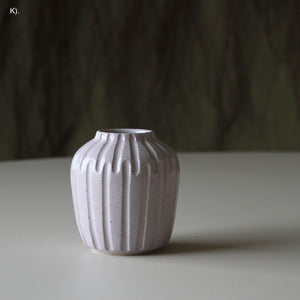Vases, Small assorted