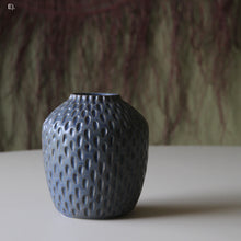Vases, Large assorted