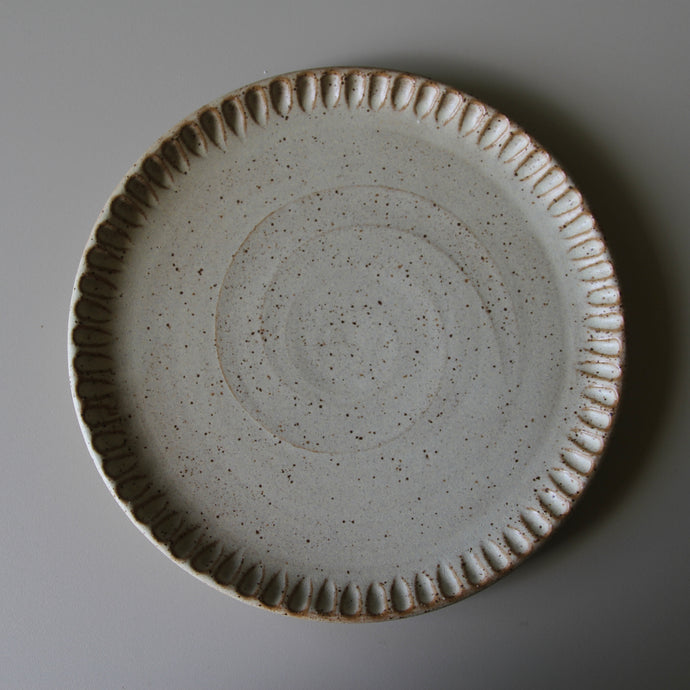 Dinner Plate Fluted Creamy White