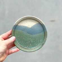 Saucer/Small Plate Aurora Borealis